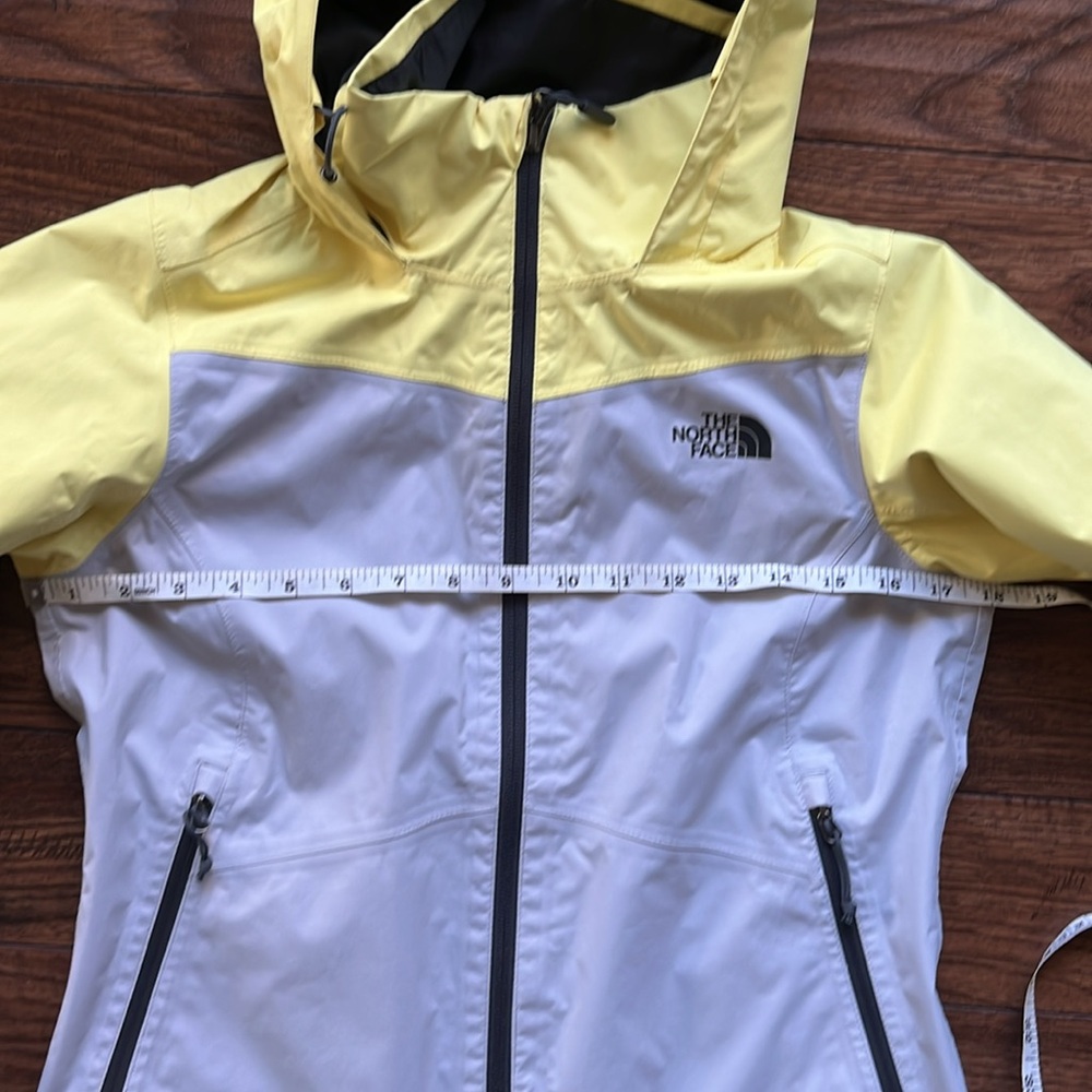 The North Face Rain Jacket - Picture 8 of 8